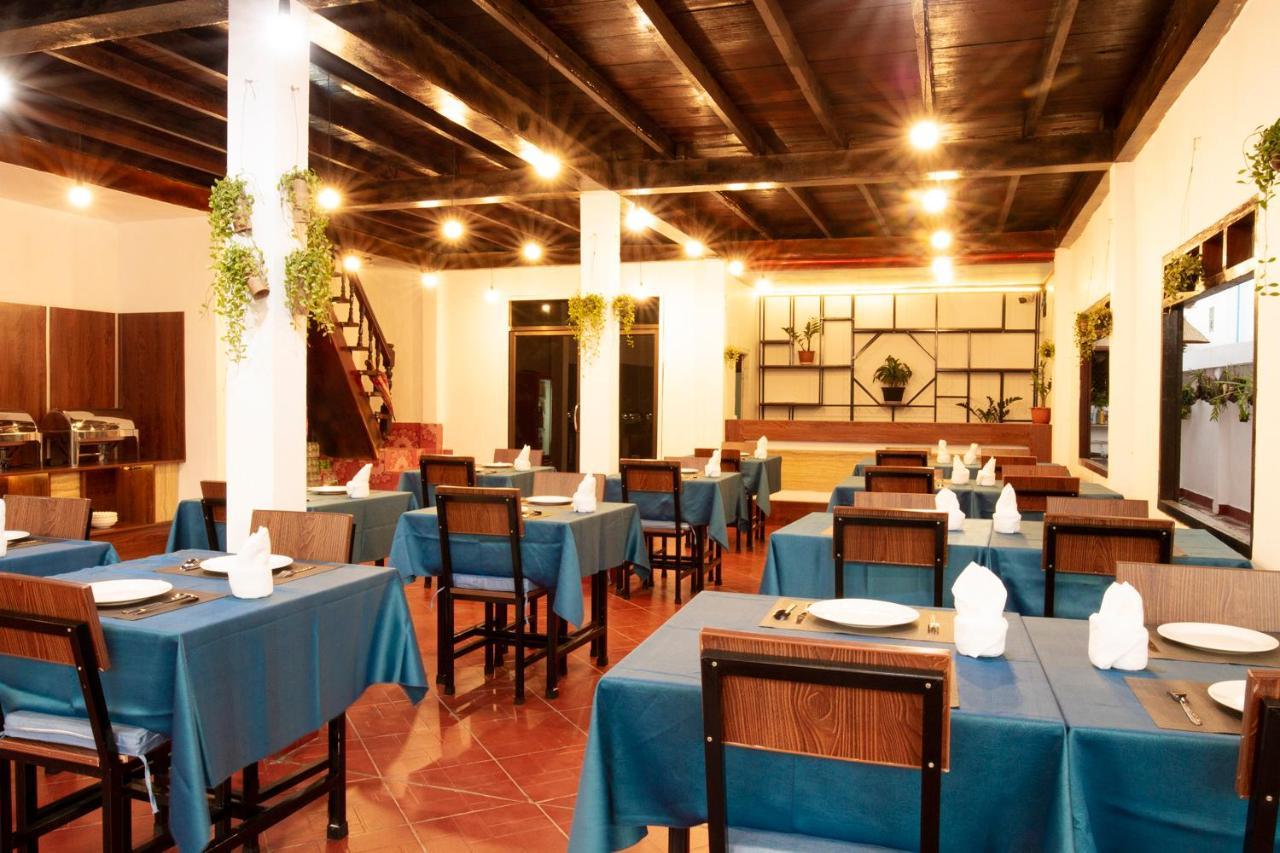 Vang Vieng Topview Hotel Exterior photo